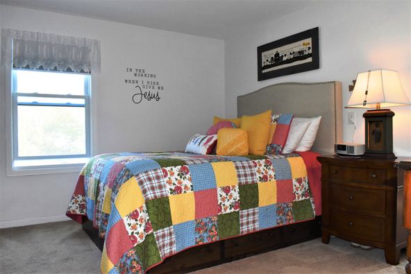 1771 Peavine Rd, Crossville, TN 38571